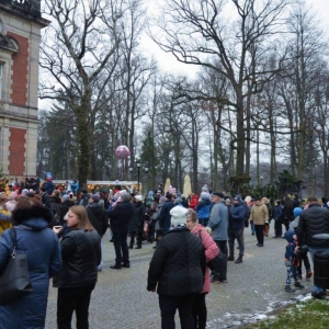Zdjęcie przedstawia uczestników wydarzenia