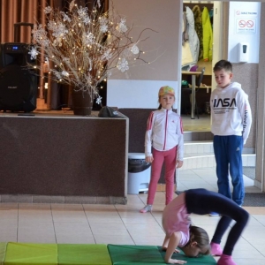 Zdjęcie przedstawia uczestników konkursu Talent Show