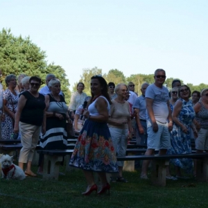 Spotkanie kabaretowo muzyczne z Ingą Papkalą