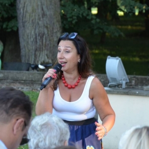Spotkanie kabaretowo muzyczne z Ingą Papkalą