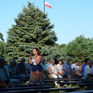Spotkanie kabaretowo muzyczne z Ingą Papkalą