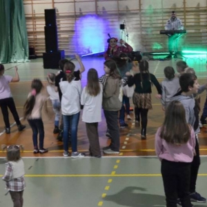 Zespół Roko i Colino we wspólnej zabawie z dzićmi