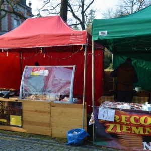 Jarmark świąteczny w świerklanieckim parku