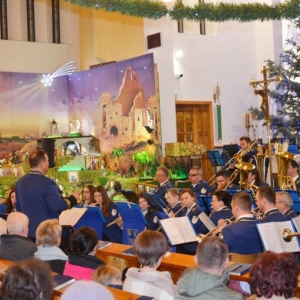 Koncert Tarnogórskiej Orkiestry Dętej w kościele w Orzechu