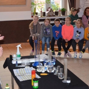 Uniwersytet Rozwoju zaprezentował świat eksperymentów
