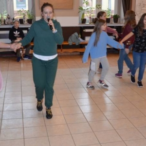 Wspólne wykonanie układu tanecznego Belgijka