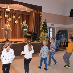 W środę na zimowisku poranna Zumba na rozbudzenie