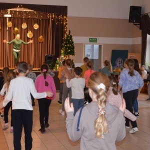 W środę na zimowisku poranna Zumba na rozbudzenie