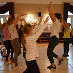 W środę na zimowisku poranna Zumba na rozbudzenie