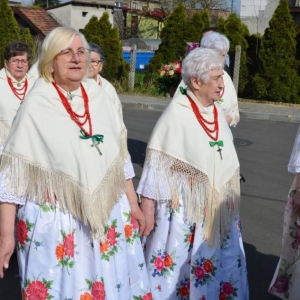 Zdjęcia przedstawiają chwile z uroczystości Jubileuszu 75-lecia Koła Gospodyń Wiejskich ze Świerklańca