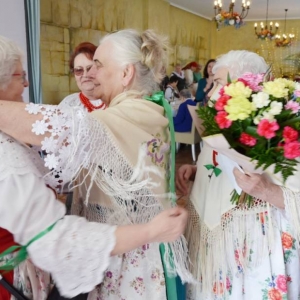 Zdjęcia przedstawiają chwile z uroczystości Jubileuszu 75-lecia Koła Gospodyń Wiejskich ze Świerklańca