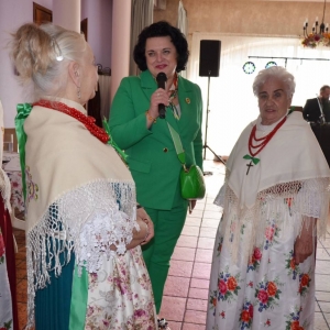 Zdjęcia przedstawiają chwile z uroczystości Jubileuszu 75-lecia Koła Gospodyń Wiejskich ze Świerklańca