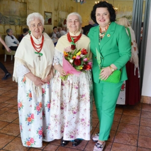 Zdjęcia przedstawiają chwile z uroczystości Jubileuszu 75-lecia Koła Gospodyń Wiejskich ze Świerklańca