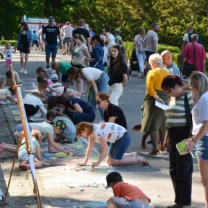 Uczestnicy i artyści Dnia Dziecka