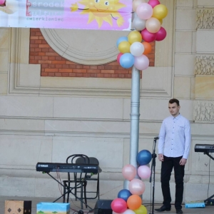 Uczestnicy i artyści Dnia Dziecka
