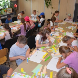 Pierwszy dzień półkolonii - praca plastyczna