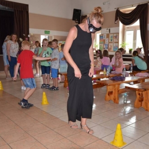 Pierwszy dzień półkolonii - pogadanka na temat bezpieczeństwa podczas wakacji