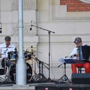 Koncert wakacyjny zespołu Fungus Combo pt. Muzyka Świeta