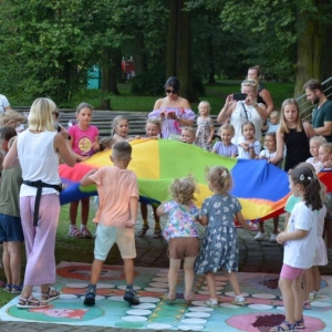 Animacje dla dzieci podczas imprezy plenerowej Pożegnanie wakacji