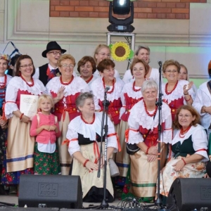 Zdjęcie przedstawia ogłoszenie wyników w konkursie Gyburstag Kołoca zorganizowany przez Stowarzyszenie Wrazidlok