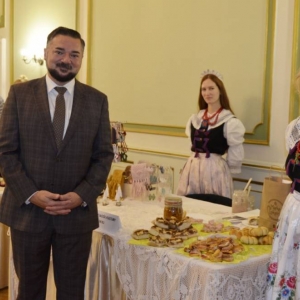 Wystawa i kiermasz Produktów Lokalnych Polskie Smaki
