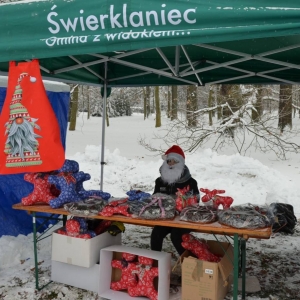 Jarmark przedświąteczny
