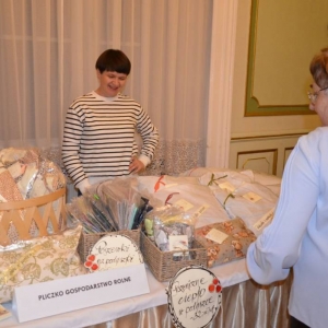Wystawa i kiermasz Produktów Lokalnych Na Świątecznym Stole