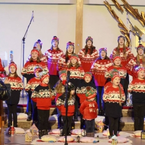 Koncert Noworoczny w wykonaniu Bernadety Kowalskiej i Przyjaciół w kościele parafialnym w Świerklańcu 1 stycznia 2024 roku