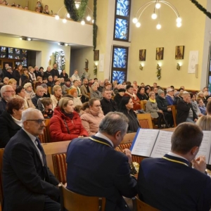 Koncert Noworoczny w wykonaniu Tarnogórskiej Orkiestry Dętej w kościele parafialnym w Orzechu 6 stycznia 2024 roku