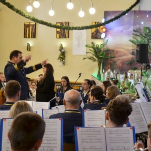 Koncert Noworoczny w wykonaniu Tarnogórskiej Orkiestry Dętej w kościele parafialnym w Orzechu 6 stycznia 2024 roku