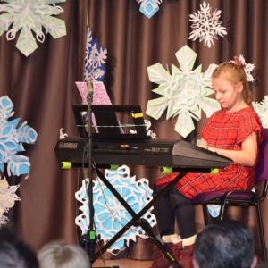 Koncert Noworoczny w GOKu w wykonaniu dzieci biorących udział w zajęciach keyboardowych
