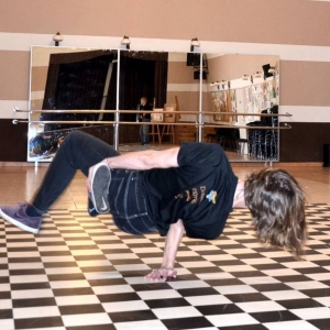Taniec breakdance
