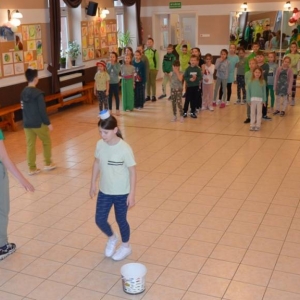Eko warsztaty w GOKu: prelekcja z ekodoradcą, konkurencje, wykonanie drzewa z odpadów makulaturowych