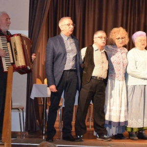 Zdjęcie przedstawia widowisko cołkie po ślonsku WYSZKUBKI