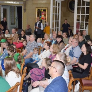 Występ laureatów  Powiatowego Konkursu Piosenki Przyrodniczej