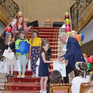 Wręczenie nagród laureatom Powiatowego Konkursu Piosenki Przyrodniczej