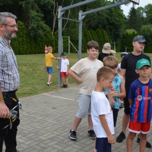 Dzień sportu i zabaw na boisku sportowym w Nakle Śląskim