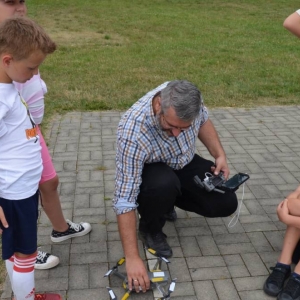 Dzień sportu i zabaw na boisku sportowym w Nakle Śląskim