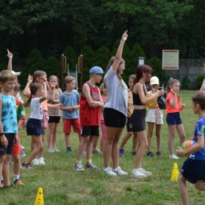 Dzień sportu i zabaw na boisku sportowym w Nakle Śląskim