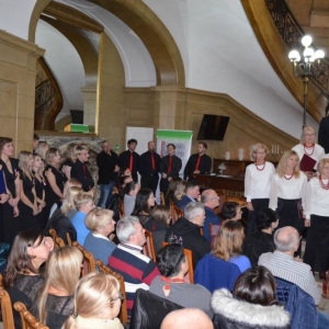 Koncert chóru Jutyrzenka pod kierownictwem Ewy Zug