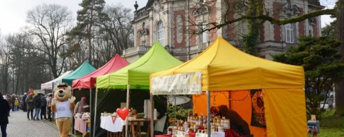 Jarmark przedświąteczny
