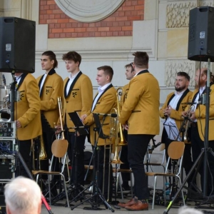 Koncert światowe przeboje na 1 maja w amfiteatrze świerklanieckiego parku 