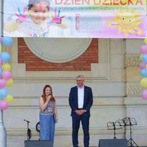 Uroczyste rozpoczęcie Finału Powiatowego Konkursu Piosenki Przyrodniczej i Ekologicznej oraz wręczenie podziękowań i nagród dla laureatów.