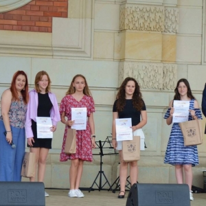 Uroczyste rozpoczęcie Finału Powiatowego Konkursu Piosenki Przyrodniczej i Ekologicznej oraz wręczenie podziękowań i nagród dla laureatów.