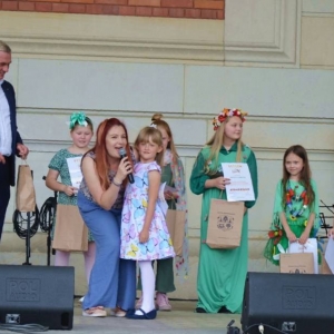 Uroczyste rozpoczęcie Finału Powiatowego Konkursu Piosenki Przyrodniczej i Ekologicznej oraz wręczenie podziękowań i nagród dla laureatów.