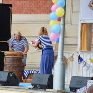 Występ teatru Żelaznego z Katowic z przedstawieniem pt. Złota rybka