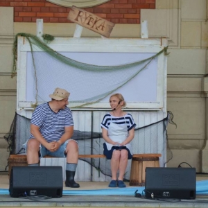 Występ teatru Żelaznego z Katowic z przedstawieniem pt. Złota rybka