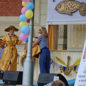 Występ teatru Żelaznego z Katowic z przedstawieniem pt. Złota rybka