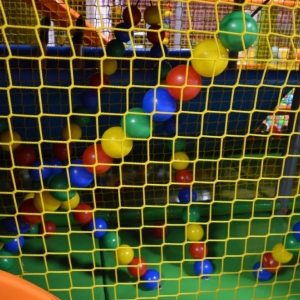 Trzeciego dnia dzieci pojechały do Figle Migle i Hula Kula w Tarnowskich Górach