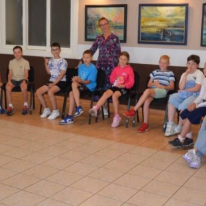 I dzień półkolonii był organizacyjny, zapoznawczy, pełen wspólnej zabawy w GOKu
